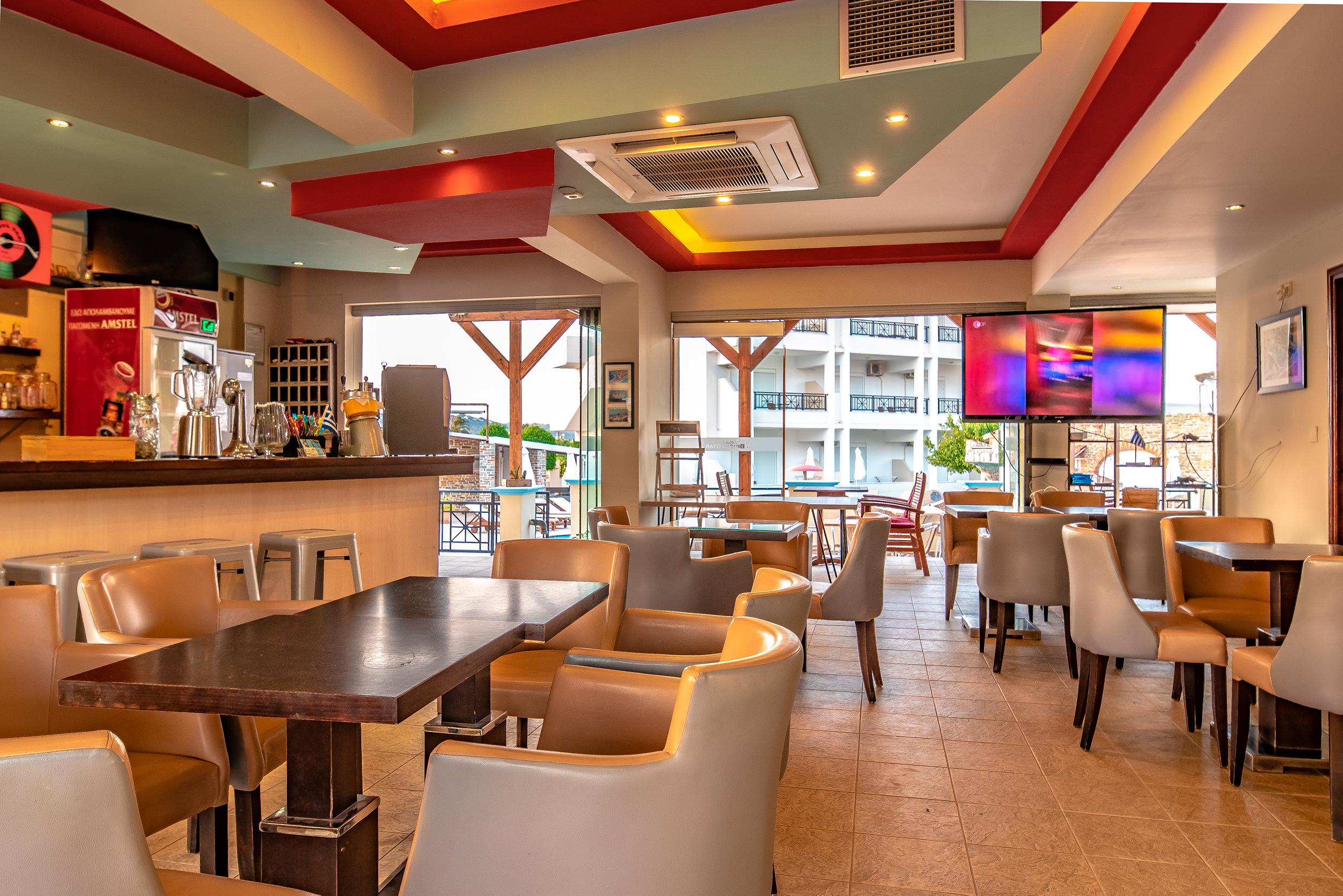 Bright Star Aparthotel Фалираки Екстериор снимка