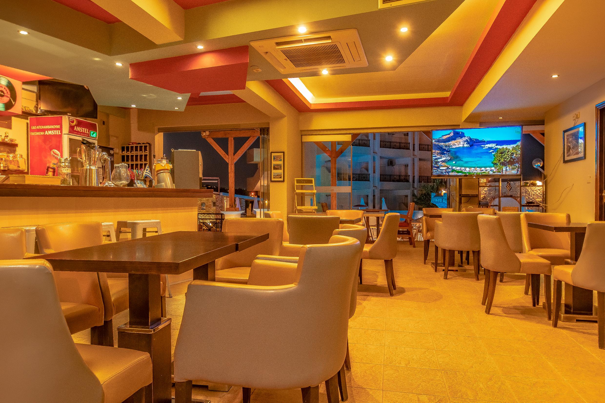 Bright Star Aparthotel Фалираки Екстериор снимка