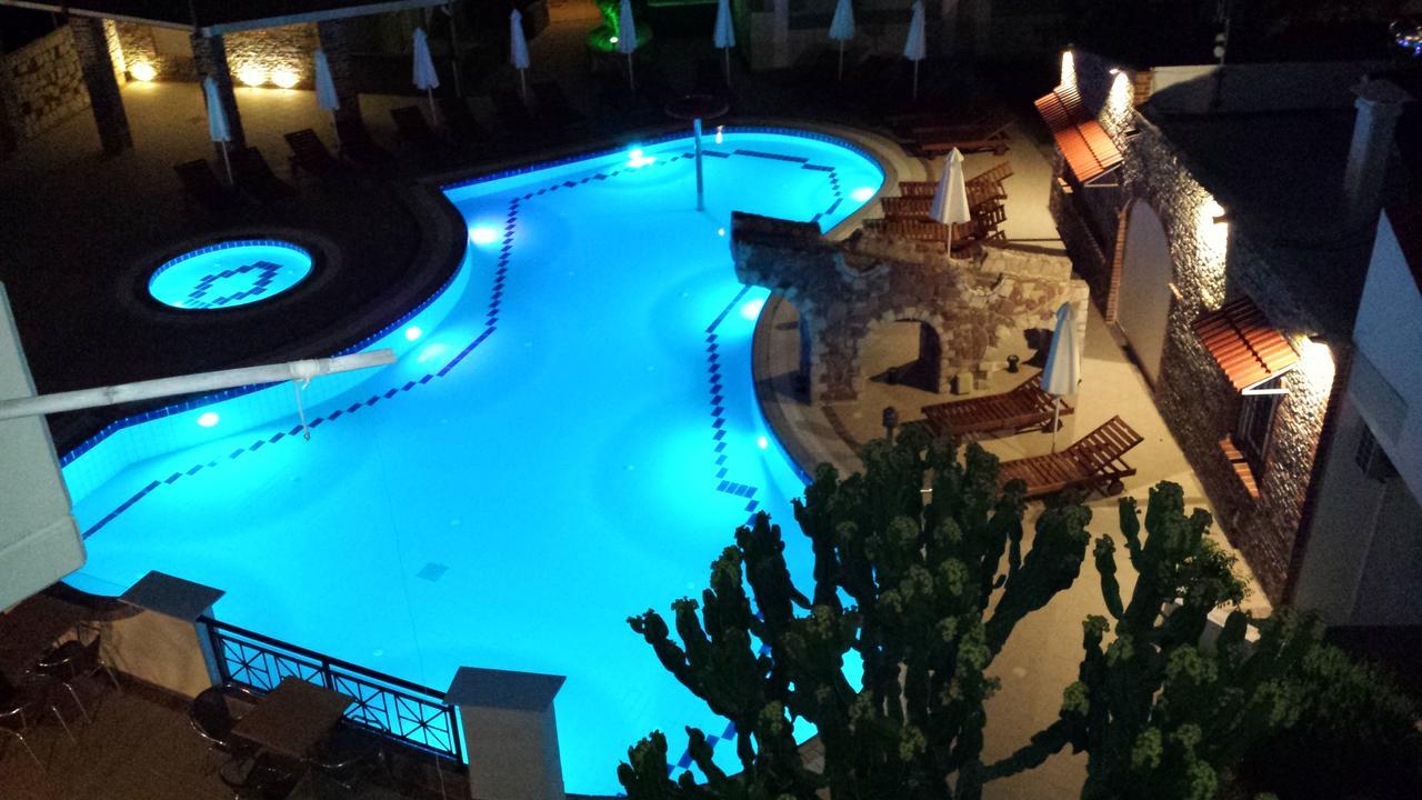 Bright Star Aparthotel Фалираки Екстериор снимка