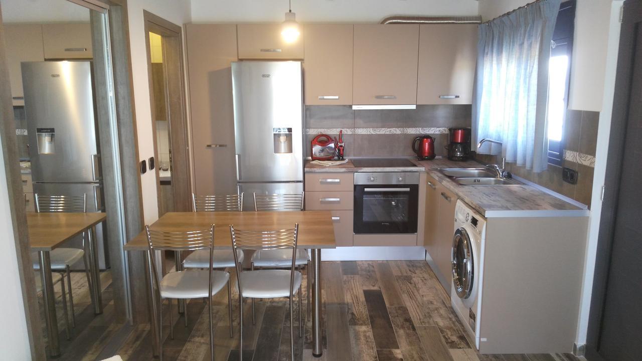 Bright Star Aparthotel Фалираки Екстериор снимка