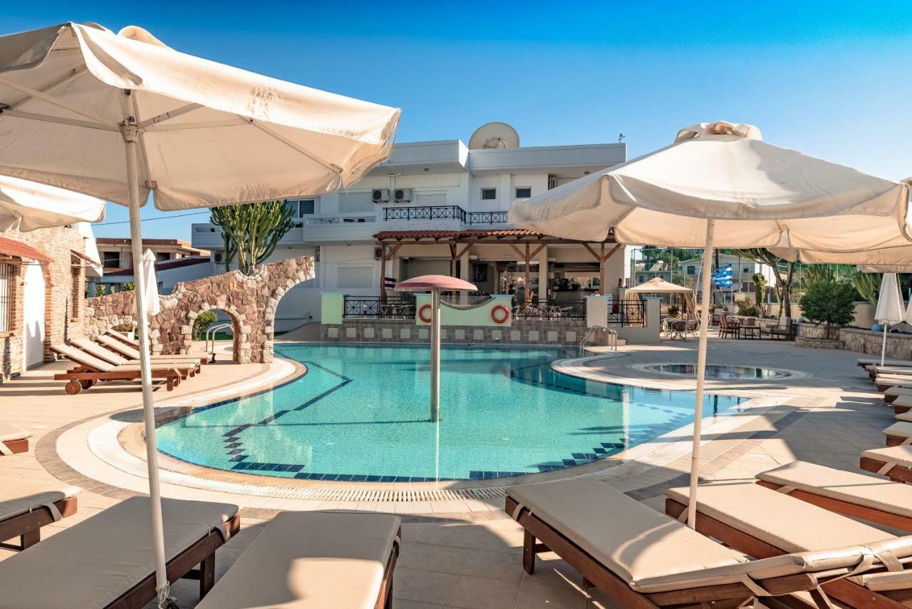 Bright Star Aparthotel Фалираки Екстериор снимка